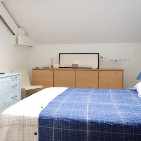 아파트 Charming Modern House 상리스